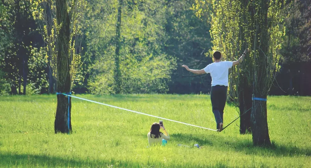 Obratný ako samuraj, ohybný ako mačka. Slackline vás prebudí!