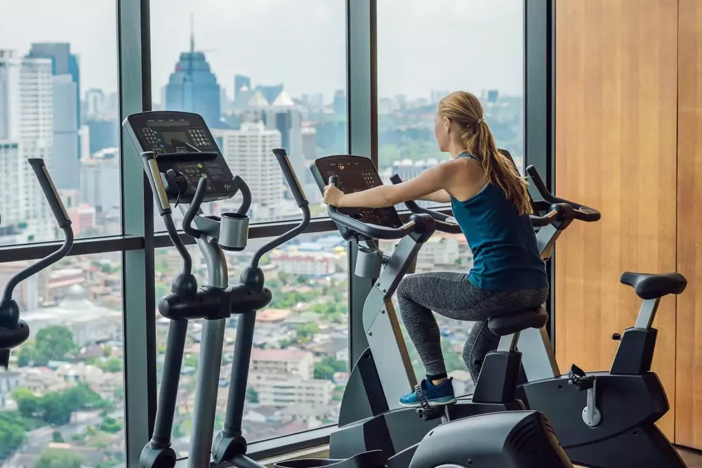 Ako dlho jazdiť na rotopede: Koľko minút vás dovezie k cieľu?