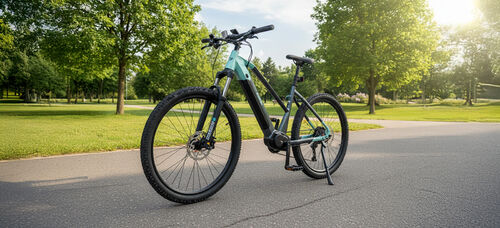 Keď bicykel nechce ležať: Stojany, ktoré udržia rovnováhu aj poriadok