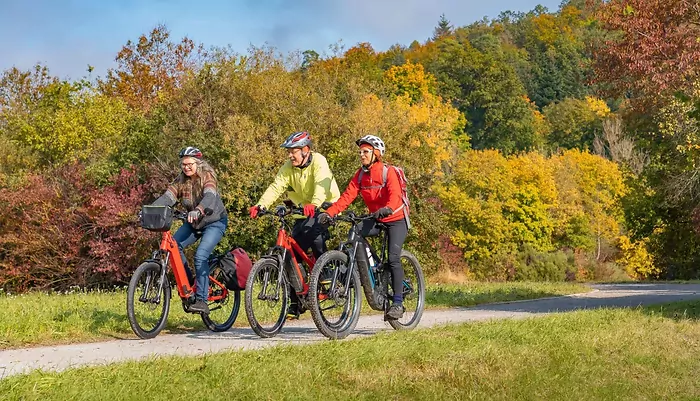 Elektrobicykel pre seniorov: Čo skutočne rozhoduje o komforte a bezpečnosti?