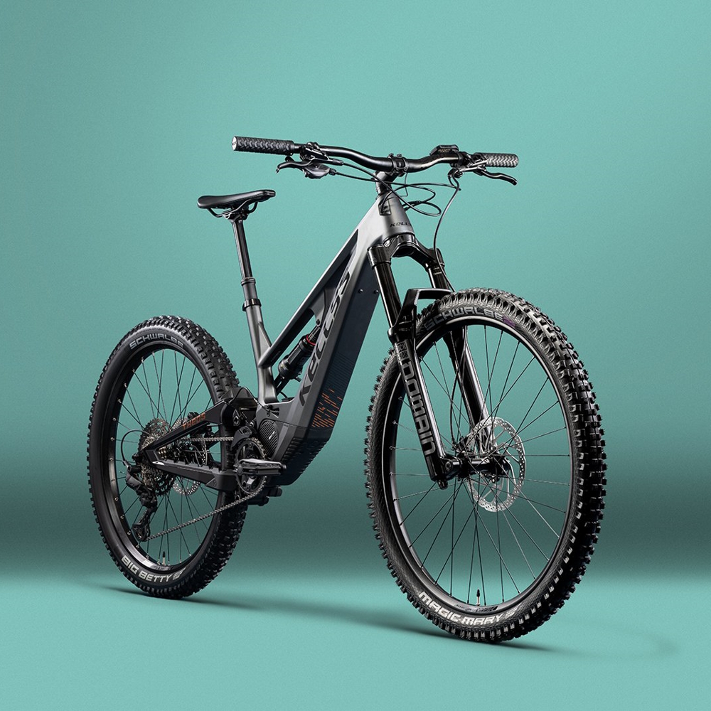 Kellys Theos F60 SH 820Wh 29"/27,5" - model 2025 Anthracite - L (18", 178-196 cm) · záber 2