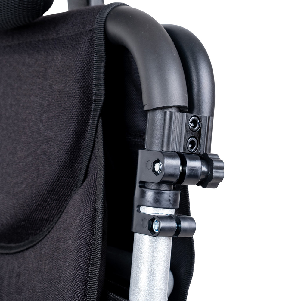inSPORTline Hawkie Evo II 700W strieborná · záber 10