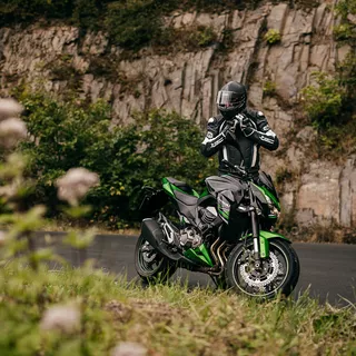 Pánska kožená moto bunda W-TEC Velocity - čierna-fluo