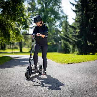 Elektrická kolobežka W-TEC Nikotes 350W 8,5"