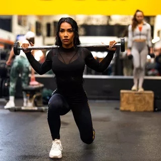 Dámska športová podprsenka s výstužou Nebbia INTENSE Iconic 844 - Black/Gold