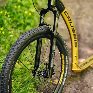 Kolobežka Crussis Cross 9.2-1 zlato-čierna 27,5/20"