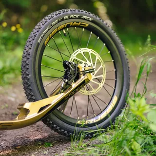 Kolobežka Crussis Cross 9.2-1 zlato-čierna 27,5/20"