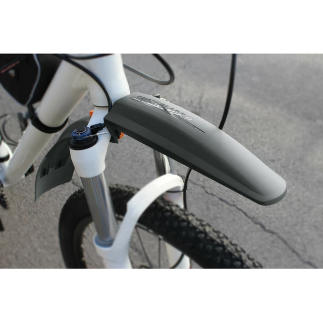 Predný blatník na bicykel SKS Shockblade II 27,5+", 28", 29" / 2,0-3,0" do stĺpika vidlice - čierno-šedá