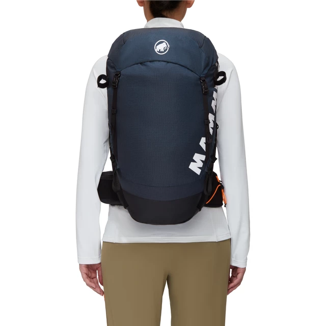 Dámsky batoh MAMMUT Ducan 24 Women 24 l - Jade Black