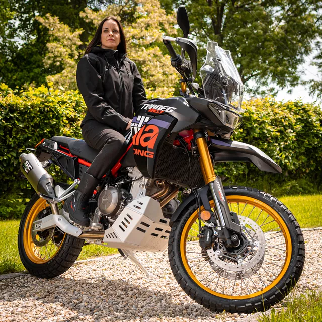 Dámske moto topánky W-TEC Moanna - čierno-červená