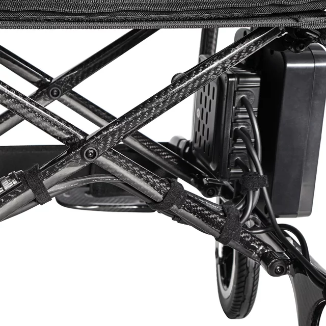 Skladací elektrický karbónový invalidný vozík inSPORTline Feally • 16,2 kg • do 120kg • až 25km dojazd