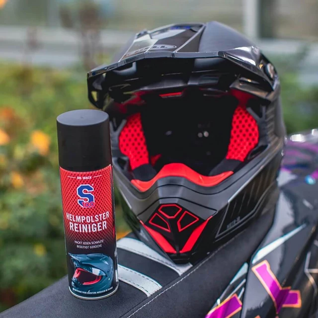 Čistič a dezinfekcia interiéru prilby S100 Helmet Interior Cleaner 300 ml
