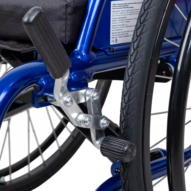 Mechanický skladací športový invalidný vozík inSPORTline Brenstark odľahčený