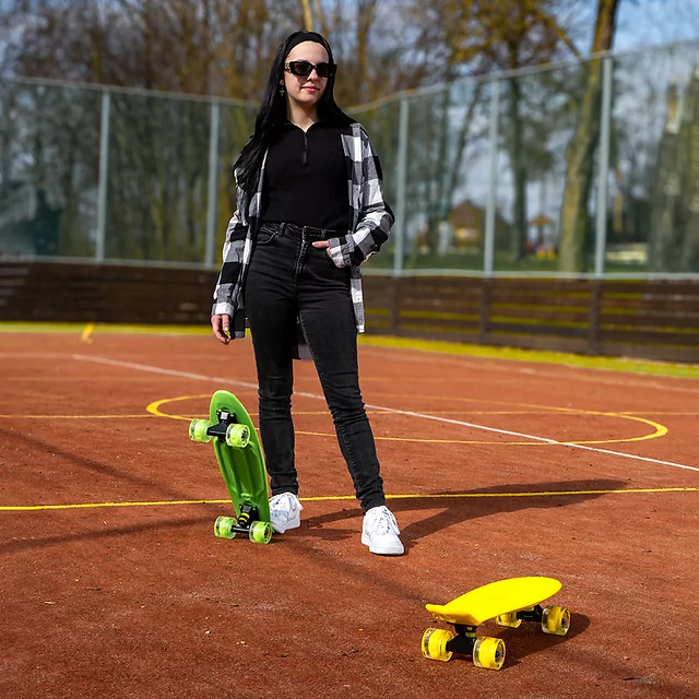 Penny board WORKER Aspy C4 22" so svietiacimi kolieskami