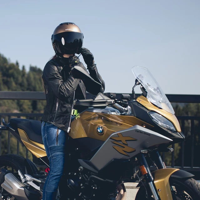 Moto prilba W-TEC Yucato - hnedá