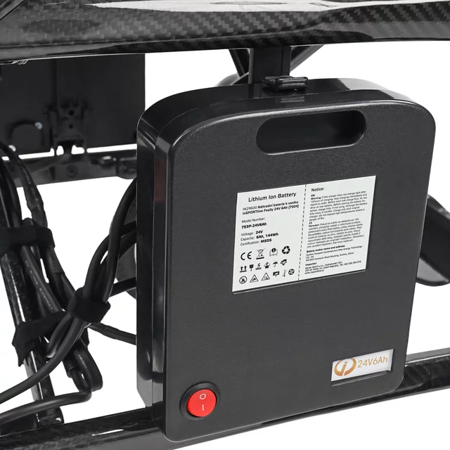 Skladací elektrický karbónový invalidný vozík inSPORTline Feally • 16,2 kg • do 120kg • až 25km dojazd