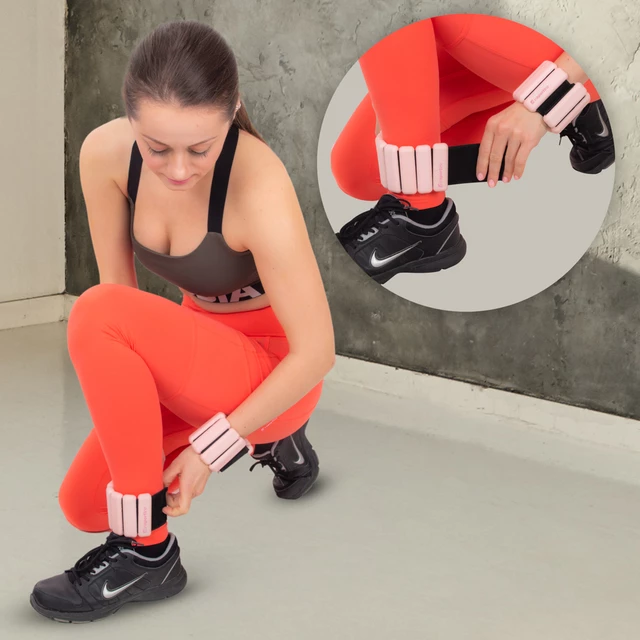 Fitness závažie na členok a zápästie inSPORTline Brace 2x0,5 kg - ružová
