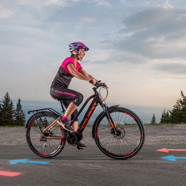 Dámsky trekingový elektrobicykel Crussis e-Savela 7.6-M - model 2021