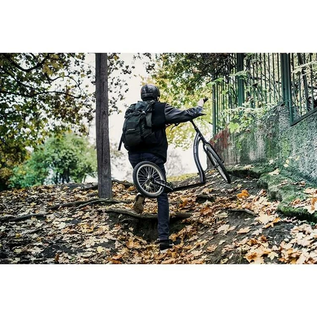 Kolobežka Yedoo Rodstr 20/16" - čierno-biela
