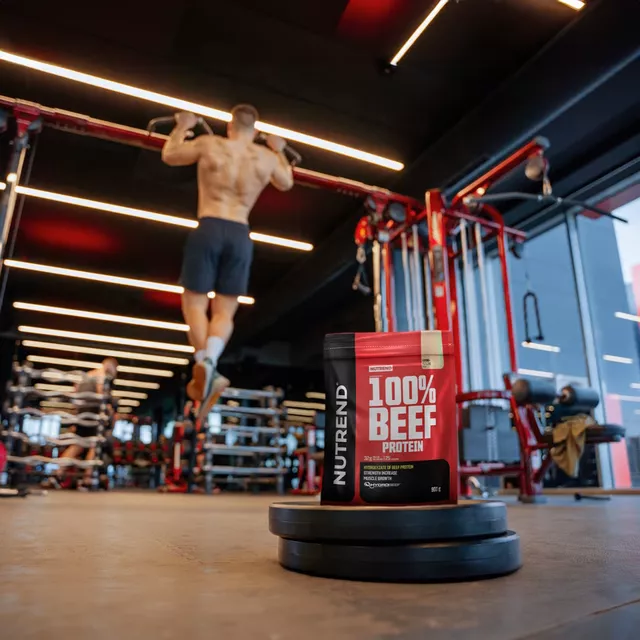 Hoväzia bielkovina Nutrend 100% Beef Protein 900g