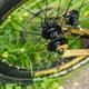 Kolobežka Crussis Cross 9.2-1 zlato-čierna 27,5/20"